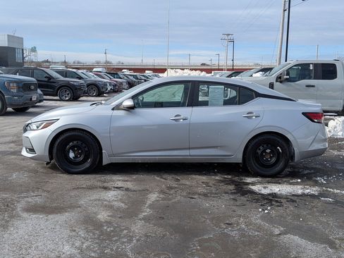Used 2021 Nissan Sentra SV image 7