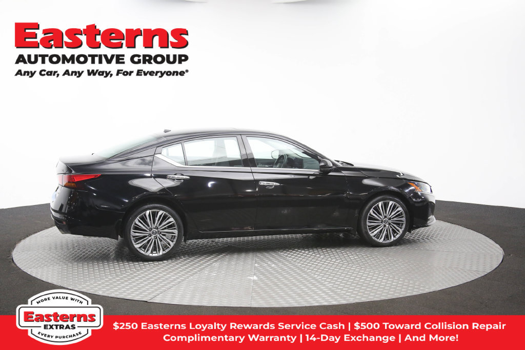 Used 2023 Nissan Altima 2.5 SL AWD/4WD image 46
