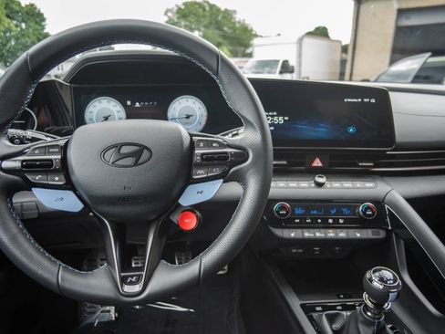 Used 2026 Hyundai Elantra N FWD image 18