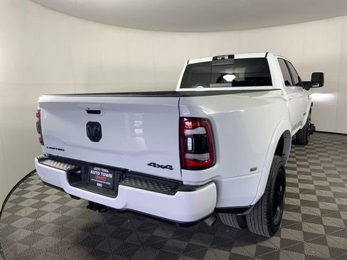 Used 2024 RAM 3500 Limited w/ Night Edition AWD/4WD image 3