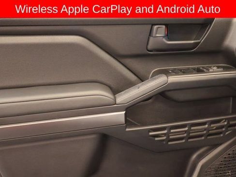 Used 2025 Toyota 4Runner SR5 image 10