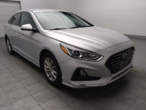 Used 2019 Hyundai Sonata SE FWD image 13