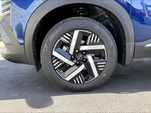 New 2026 Nissan Kicks SV image 11