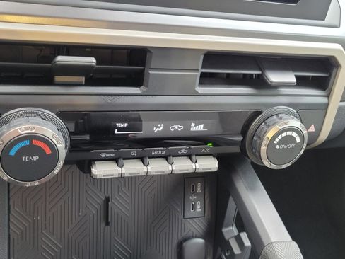 Used 2025 Toyota Tacoma SR5 RWD image 15