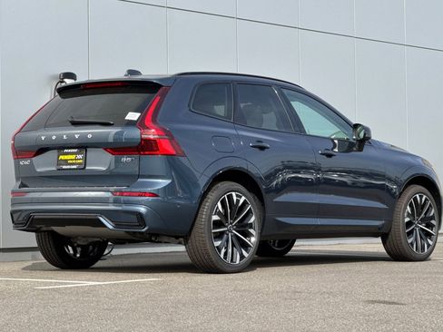 New 2026 Volvo XC60 B5 Ultra w/ Protection Package Premier image 5