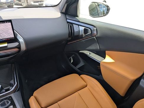 New 2026 BMW X3 xDrive30 w/ Convenience Package image 18