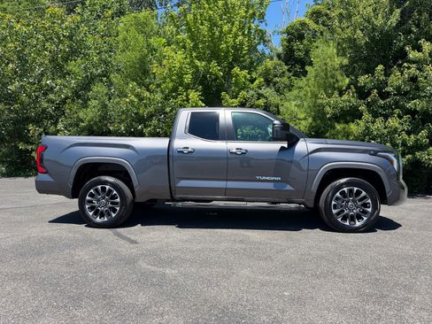 Used 2024 Toyota Tundra Limited AWD/4WD image 23