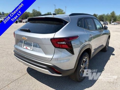 New 2026 Chevrolet Trax LT w/ LT Convenience Package FWD image 5