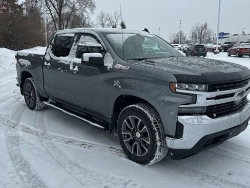 Used 2021 Chevrolet Silverado 1500 LT w/ All Star Edition Plus image 2