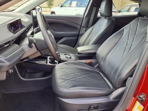 Used 2024 Ford Mustang Mach-E Select RWD image 24