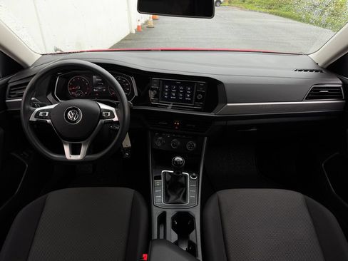 Used 2021 Volkswagen Jetta S w/ Driver Assistance Package FWD image 12
