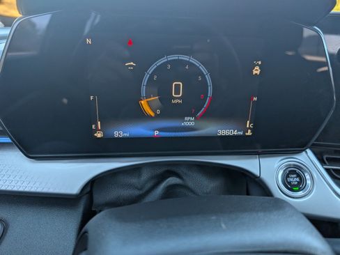 Used 2024 Chevrolet Trax LT w/ Driver Confidence Package image 15