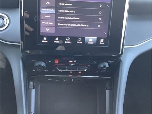 Certified 2023 Jeep Grand Cherokee Laredo w/ Luxury Tech Group I image 20