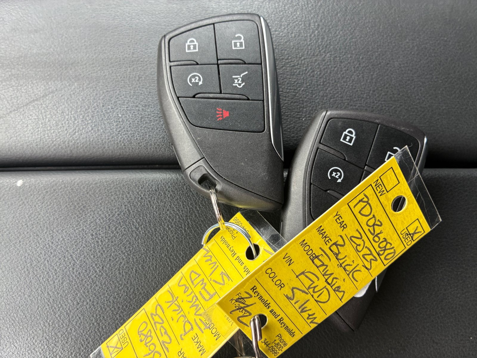 Used 2023 Buick Envision Essence FWD image 33