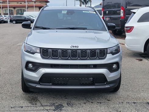 New 2026 Jeep Compass Latitude image 2