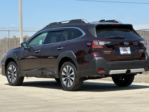 Used 2024 Subaru Outback Touring XT AWD/4WD image 5