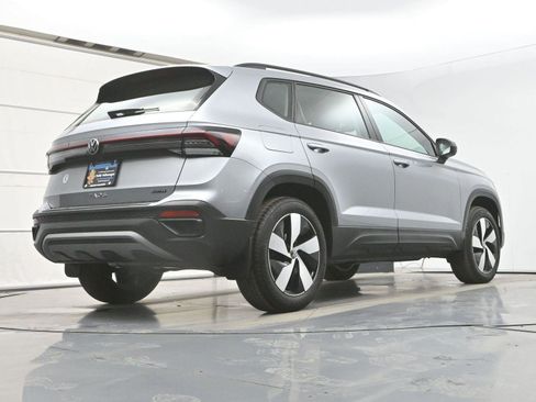 Certified 2025 Volkswagen Taos S w/ Taos Adventure Package (SXB) image 29