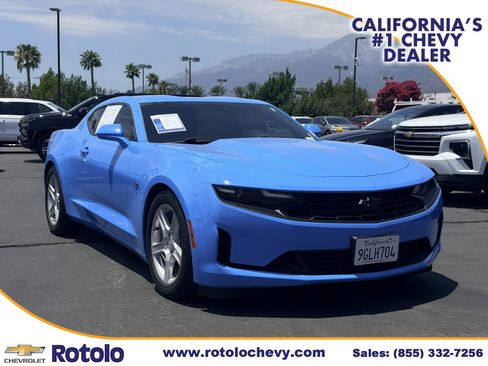 Used 2023 Chevrolet Camaro LT RWD image 1