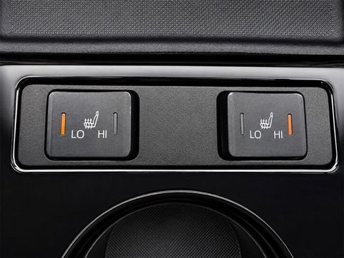 Used 2021 Toyota Prius Prime LE FWD image 31