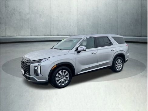 Used 2024 Hyundai Palisade SEL image 3