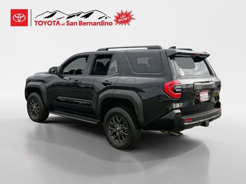 Certified 2025 Toyota 4Runner SR5 image 3