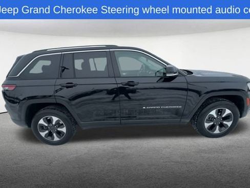Used 2024 Jeep Grand Cherokee Limited 4xe image 10
