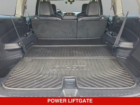 Used 2020 Honda Pilot Touring image 33