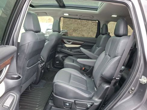 Used 2021 Subaru Ascent Touring w/ Popular Package #2A image 10