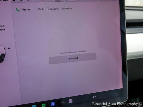 Used 2020 Tesla Model 3 Standard Range Plus image 16