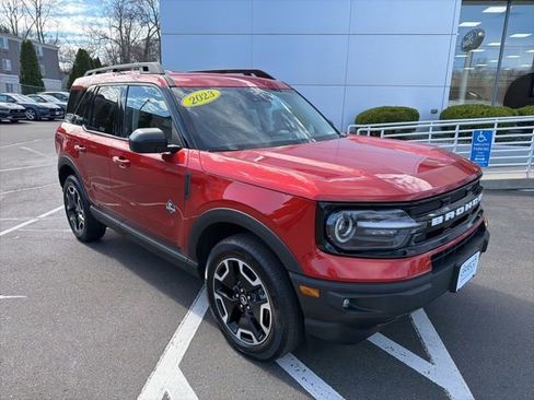 Used 2023 Ford Bronco Sport Outer Banks image 1