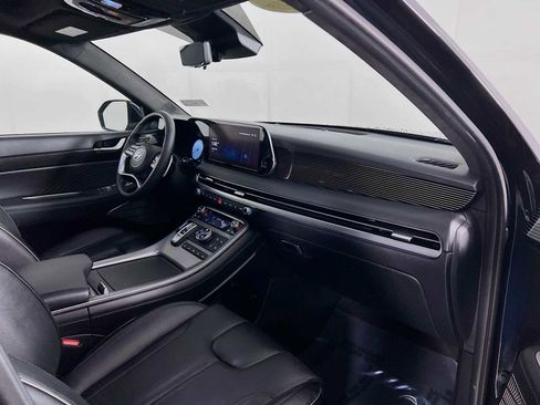 Used 2023 Hyundai Palisade Calligraphy image 31