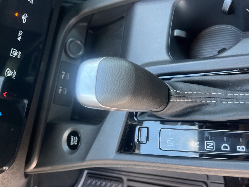 Used 2026 Nissan Sentra SV w/ Floor Mat Package FWD image 26