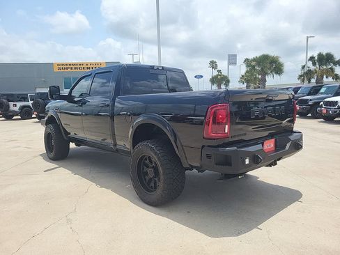 Used 2025 RAM 2500 Laramie w/ Night Edition AWD/4WD image 12