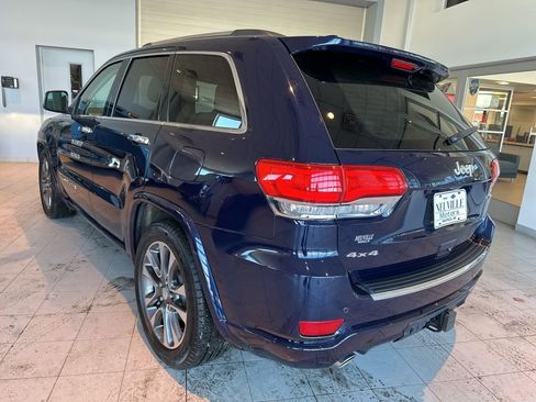 Used 2017 Jeep Grand Cherokee Overland image 5