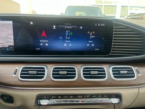 Used 2024 Mercedes-Benz GLE 350 4MATIC image 15