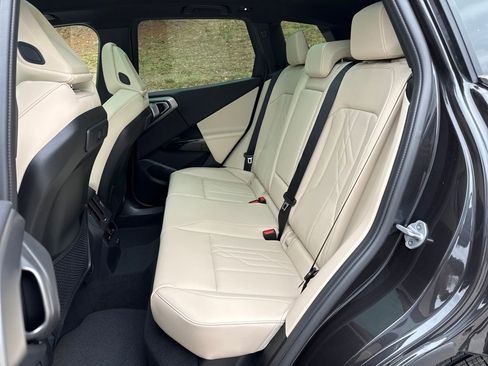 New 2026 BMW X3 xDrive30 w/ Convenience Package image 23