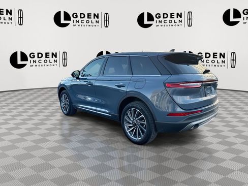 Used 2025 Lincoln Corsair Reserve image 6