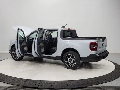 New 2026 Ford Maverick Lariat w/ 4K Tow Package AWD/4WD image 13