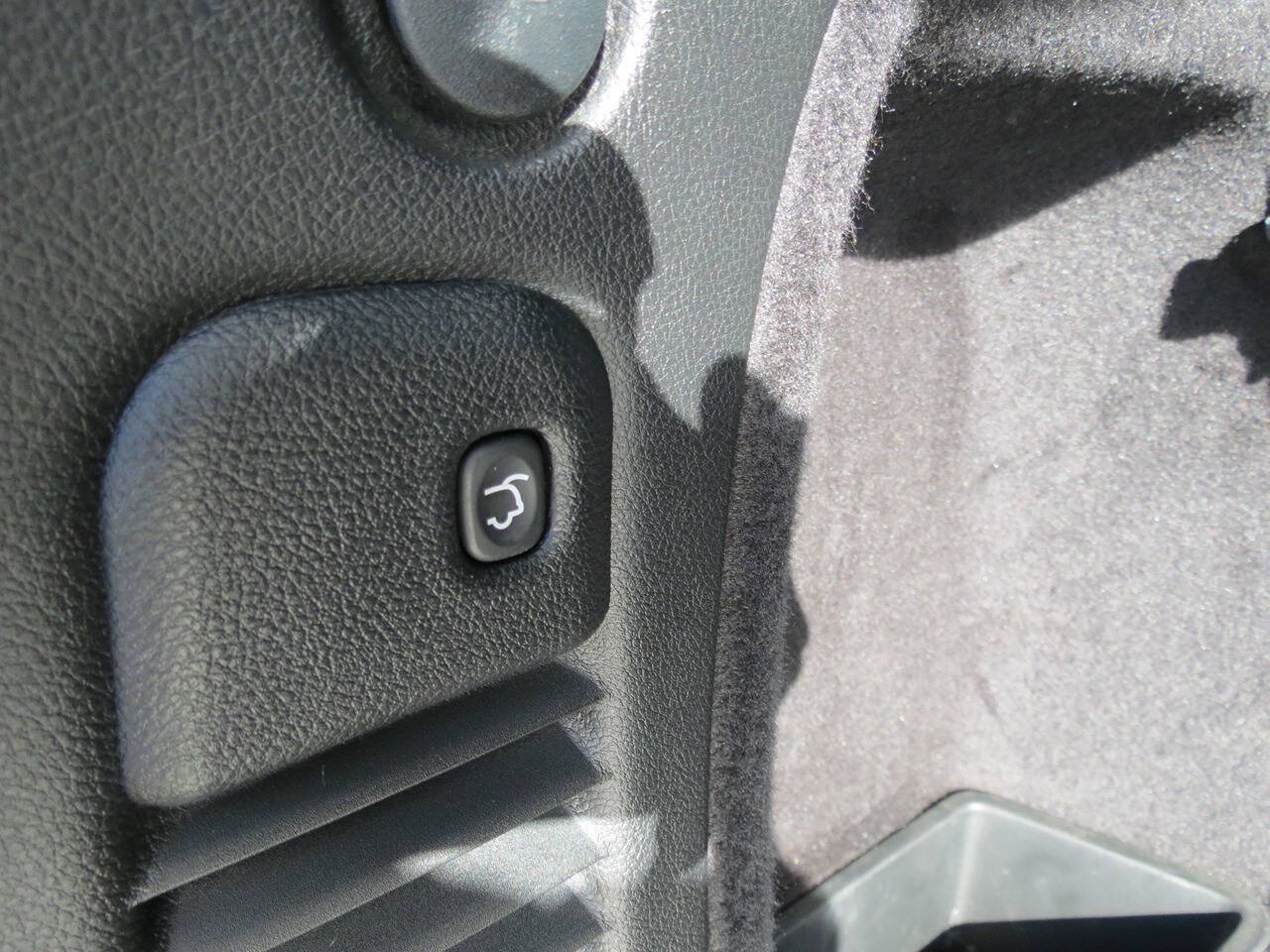 Used 2025 Dodge Durango GT AWD/4WD image 31