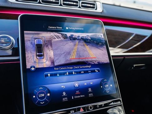 Used 2024 Mercedes-Benz S 580 S 580 image 27