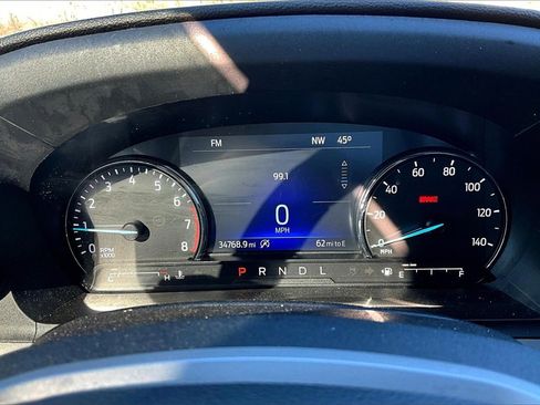 Used 2023 Ford Explorer XLT image 17