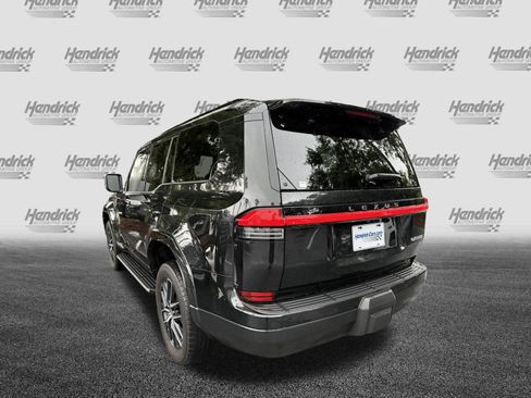 Used 2024 Lexus GX 550 w/ Cold Area Package AWD/4WD image 7