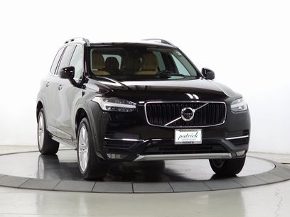 Used 2016 Volvo XC90 T6 Momentum w/ Momentum Plus Package