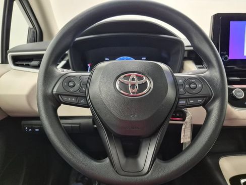 Used 2026 Toyota Corolla LE FWD image 55