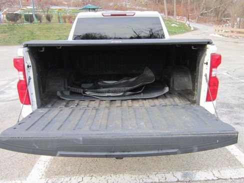Used 2019 Chevrolet Silverado 1500 W/T w/ WT Convenience Package image 17