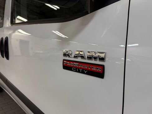 Used 2017 RAM ProMaster City Tradesman w/ Rear Back-up Camera Group image 8