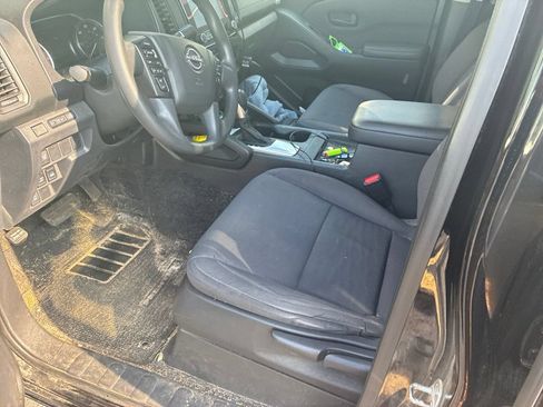 Used 2023 Nissan Frontier S w/ Technology Package AWD/4WD image 6