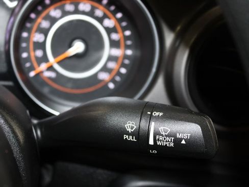 Used 2021 Jeep Gladiator Sport image 34