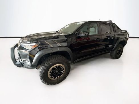 Used 2023 Chevrolet Colorado ZR2 w/ Desert Boss Special Edition AWD/4WD image 9