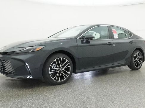 New 2026 Toyota Camry XLE AWD/4WD image 19